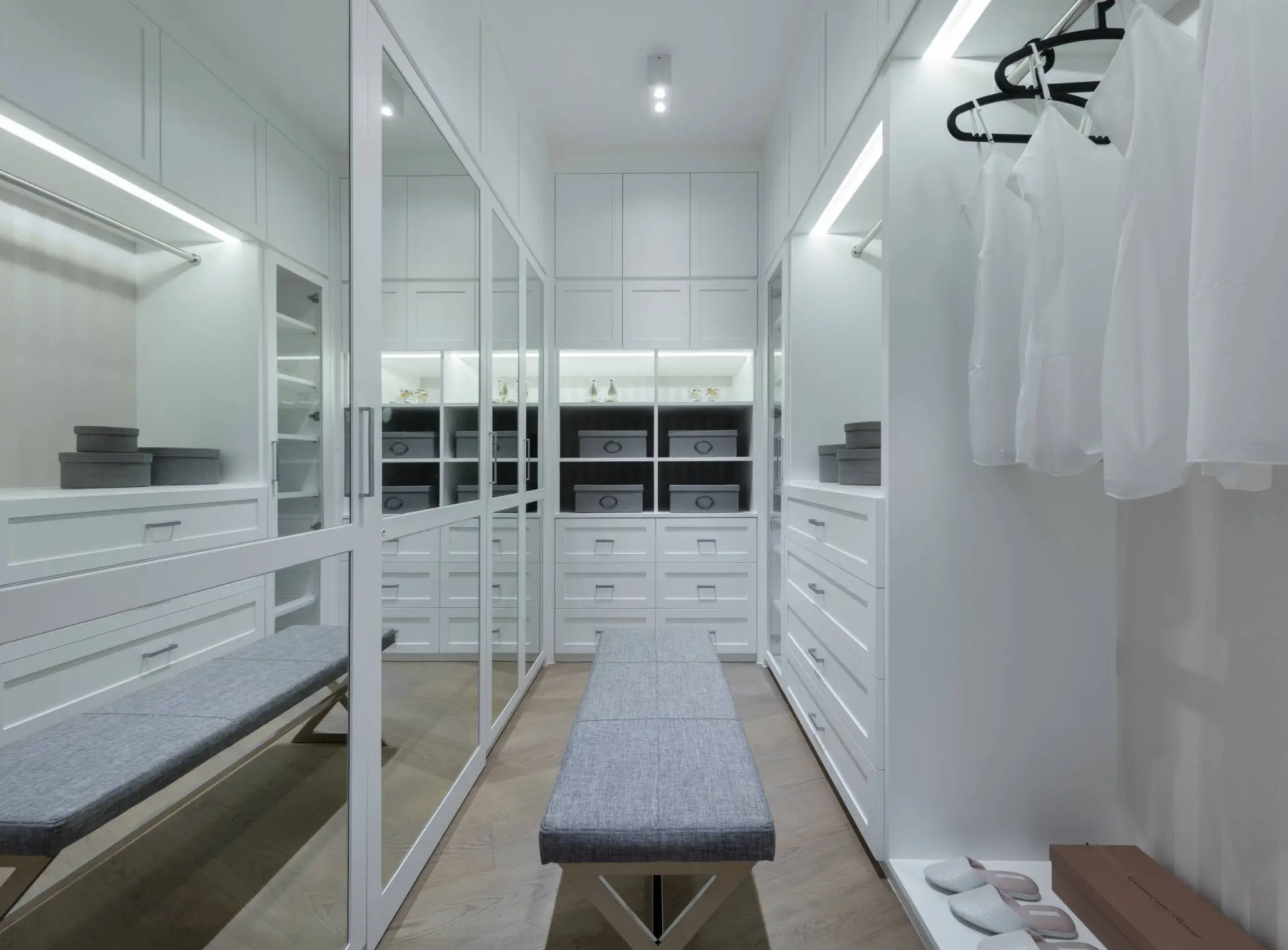 Carnation Court | Interior design showcase